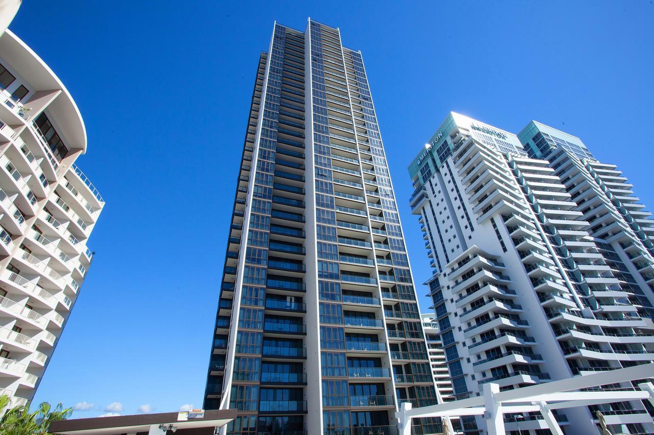 High Floor Ocean View Suites Broadbeach Gold Coast Exterior photo